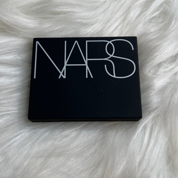 NARS Blush - Orgasm - Picture 2 of 3
